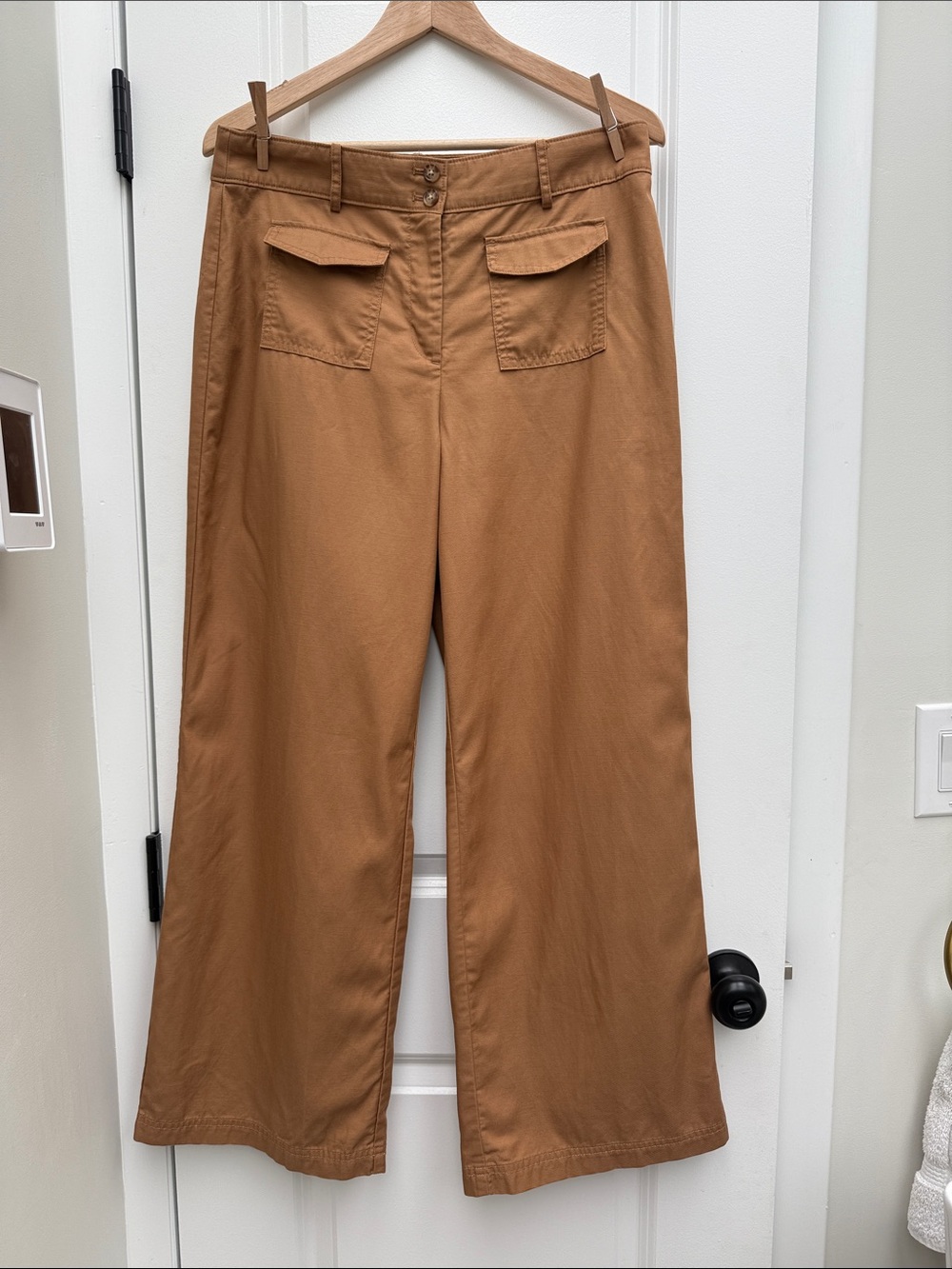 LOFT Wide Leg Trousers in Camel Size 10P